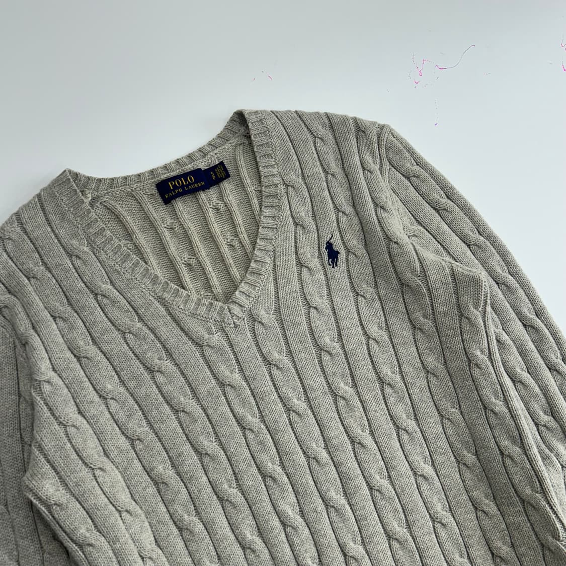 Polo 폴로 네이비포니 베이지 브이넥 케이블 니트 상품이미지4