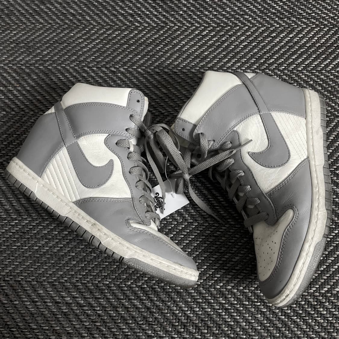 나이키 덩크 하이 레트로 화이트 플래티넘o 3289 상품이미지3