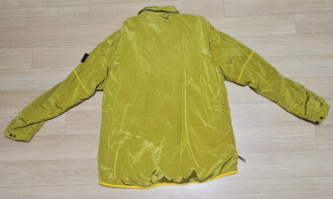 18fw 스톤아일랜드 나일론 메탈 옐로우 3xl 상품이미지2