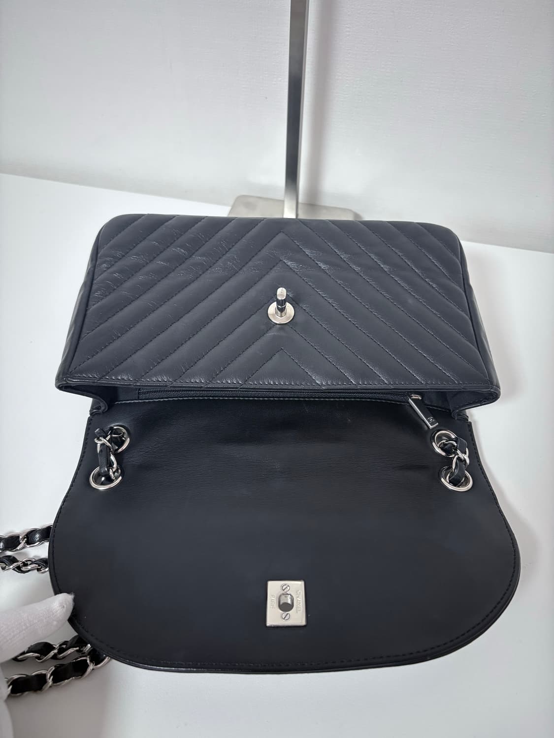 샤넬 쉐브론 클래식 시즌백 [26번대] 상품이미지8