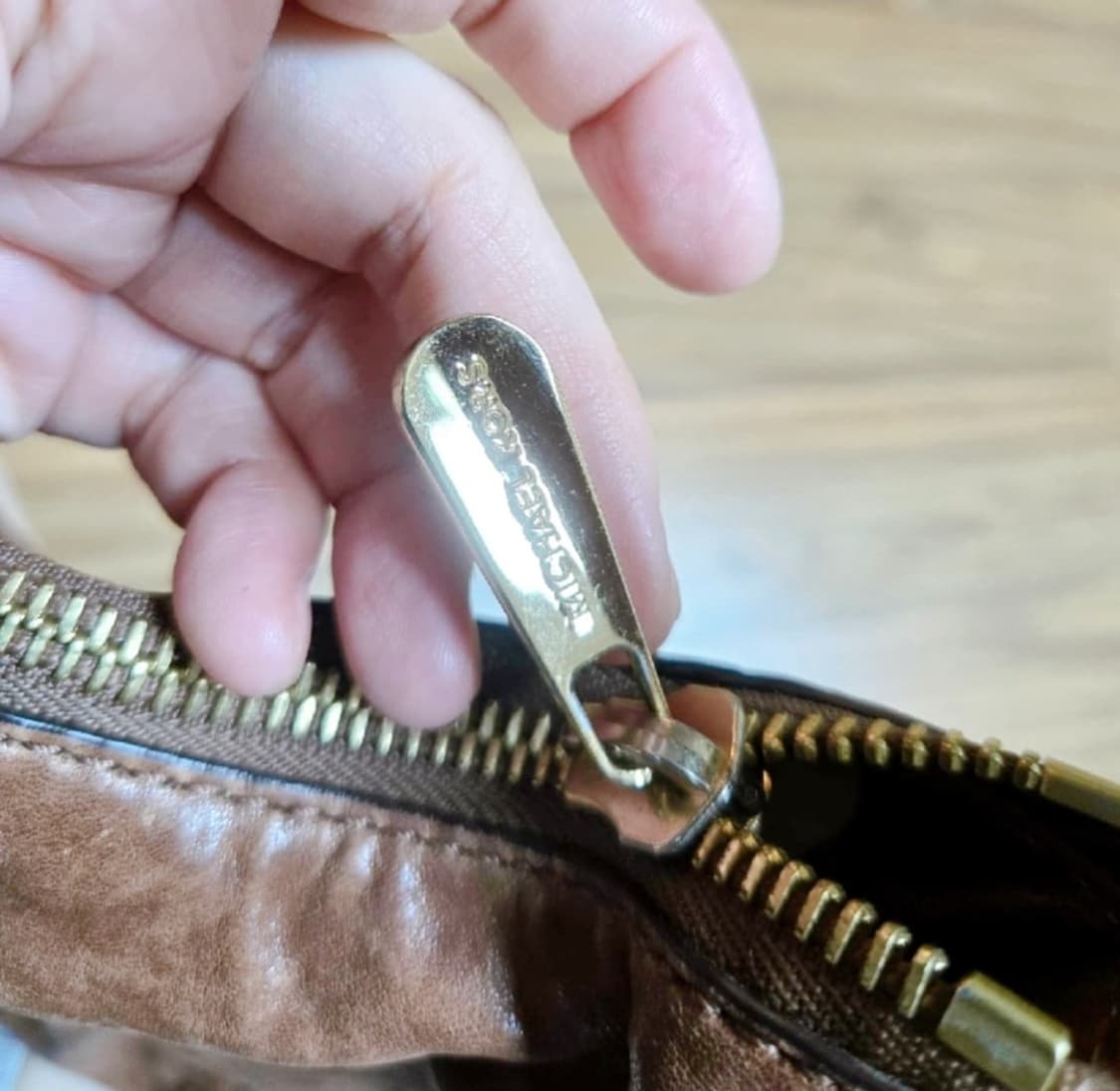 마이클 코어스 토드 숄더백 [정품] 상품이미지4