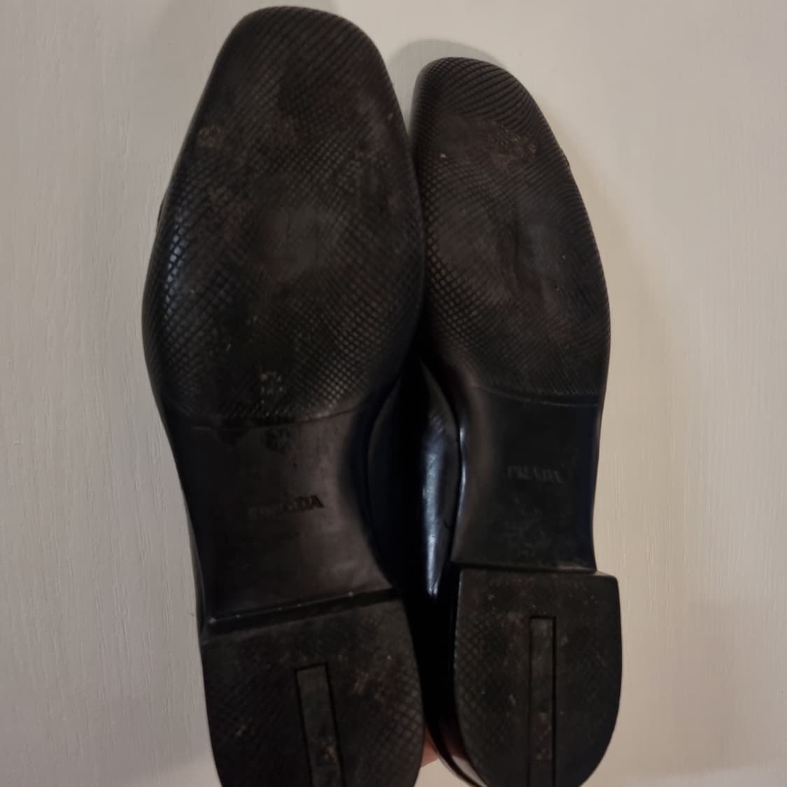 프라다 밴딩 로퍼 블랙 uk9 상품이미지4