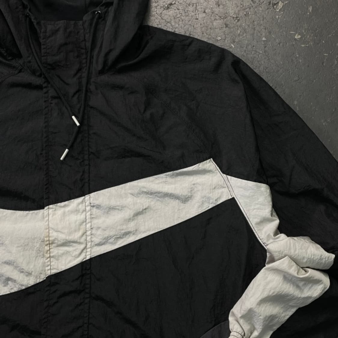 105 나이키 NSW 빅스우시 바람막이 상품이미지2