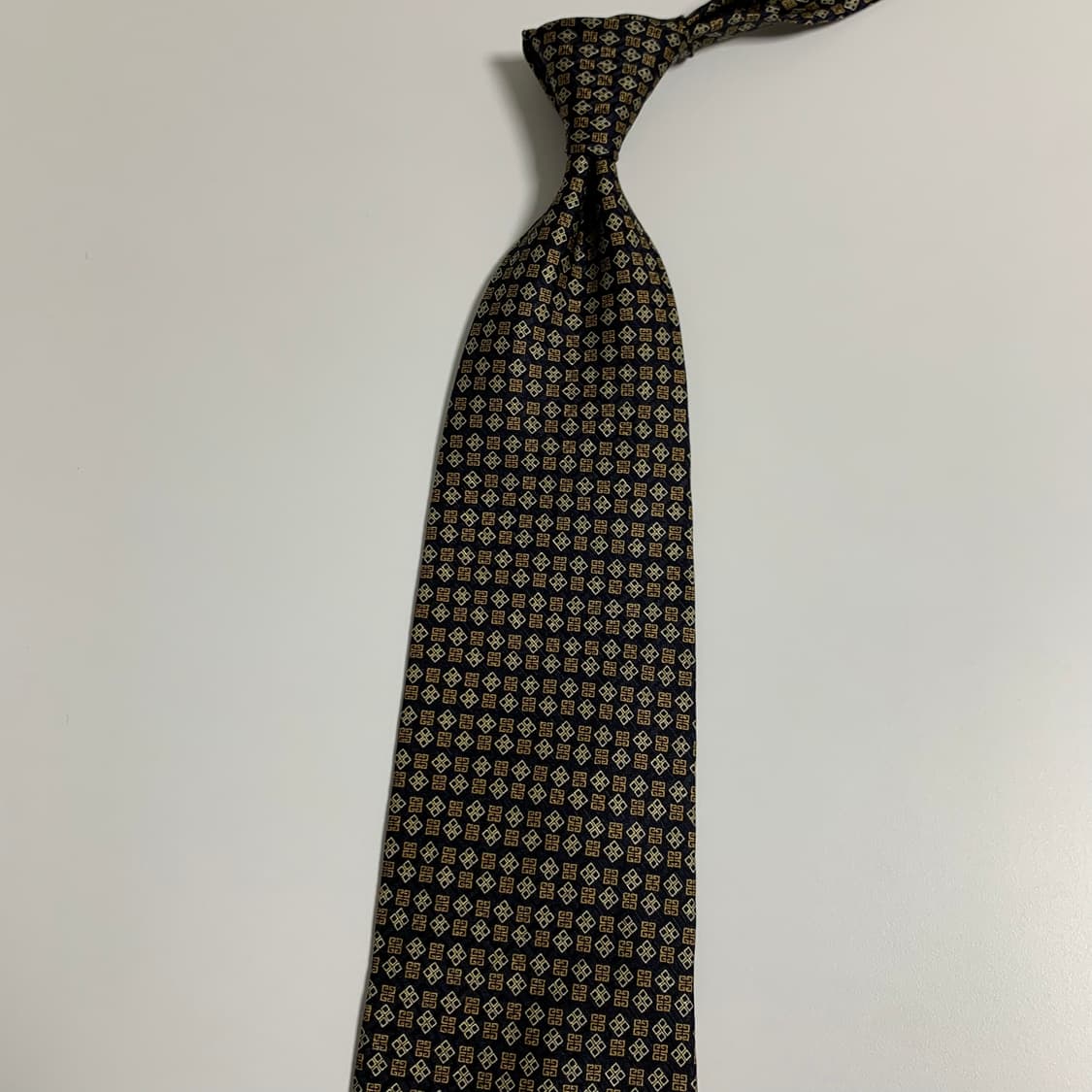 지방시(GIVENCHY) 모노그램 명품넥타이 A+등급 신형라벨 최상급 상품이미지8