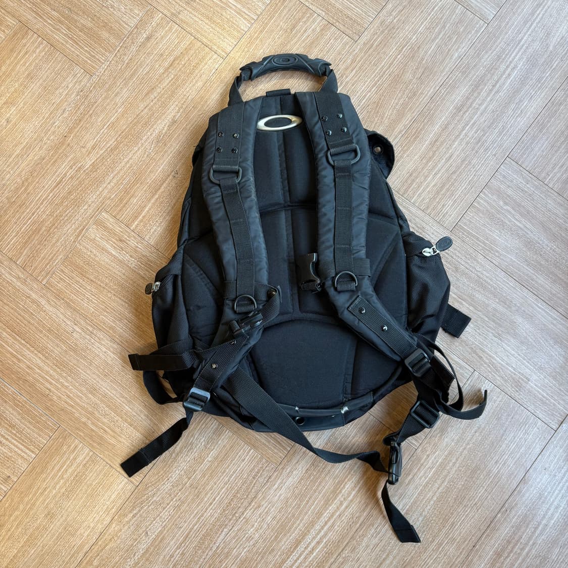 오클리 블랙 아이콘 RC 백팩 상품이미지6
