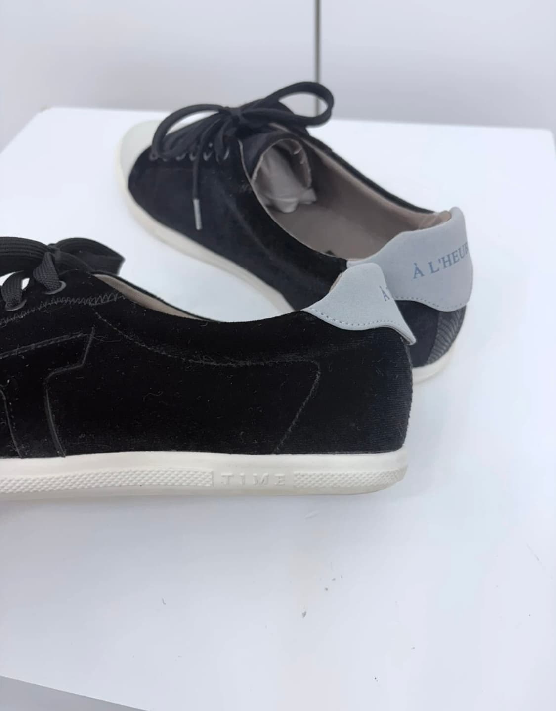 타임 벨벳 스니커즈245 상품이미지4