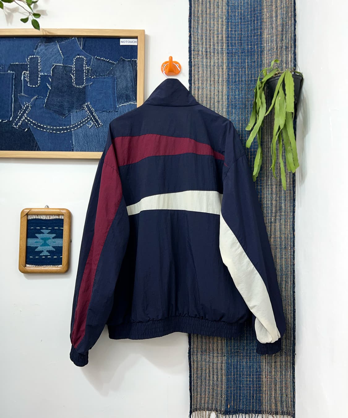 IZOD Color-Blocking Nylon Jacket 상품이미지2