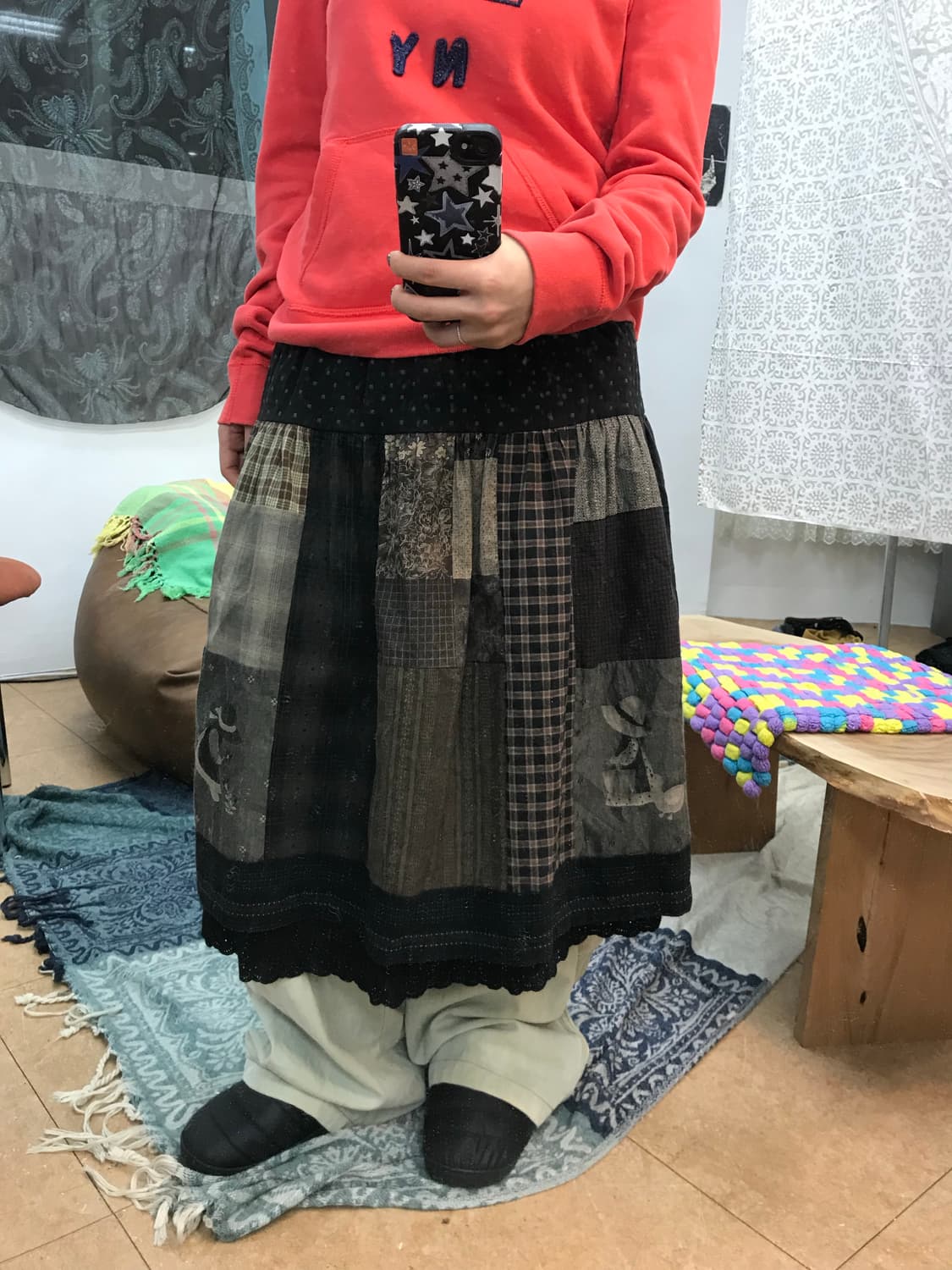 빈티지 도트 밴딩 패턴 디테일 미디스커트  상품이미지1