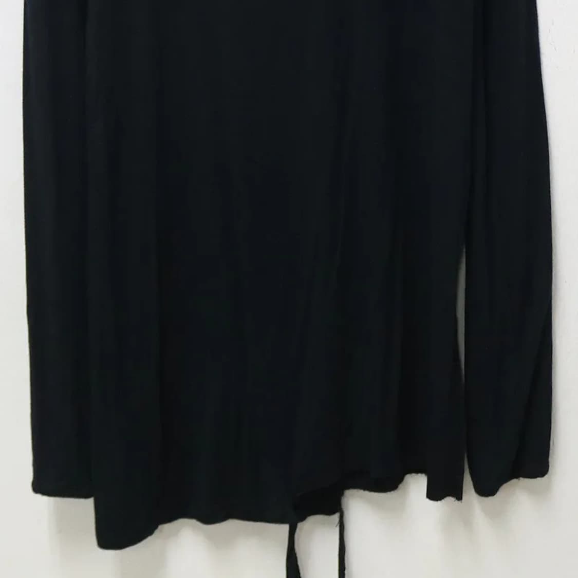 SLY 딥넥 커티드 긴팔 티셔츠 63429 상품이미지4