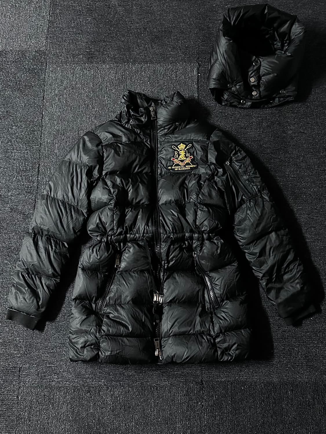 폴로 랄프로렌 R.L. Regiment 크레스트 덕 다운 패딩 상품이미지2