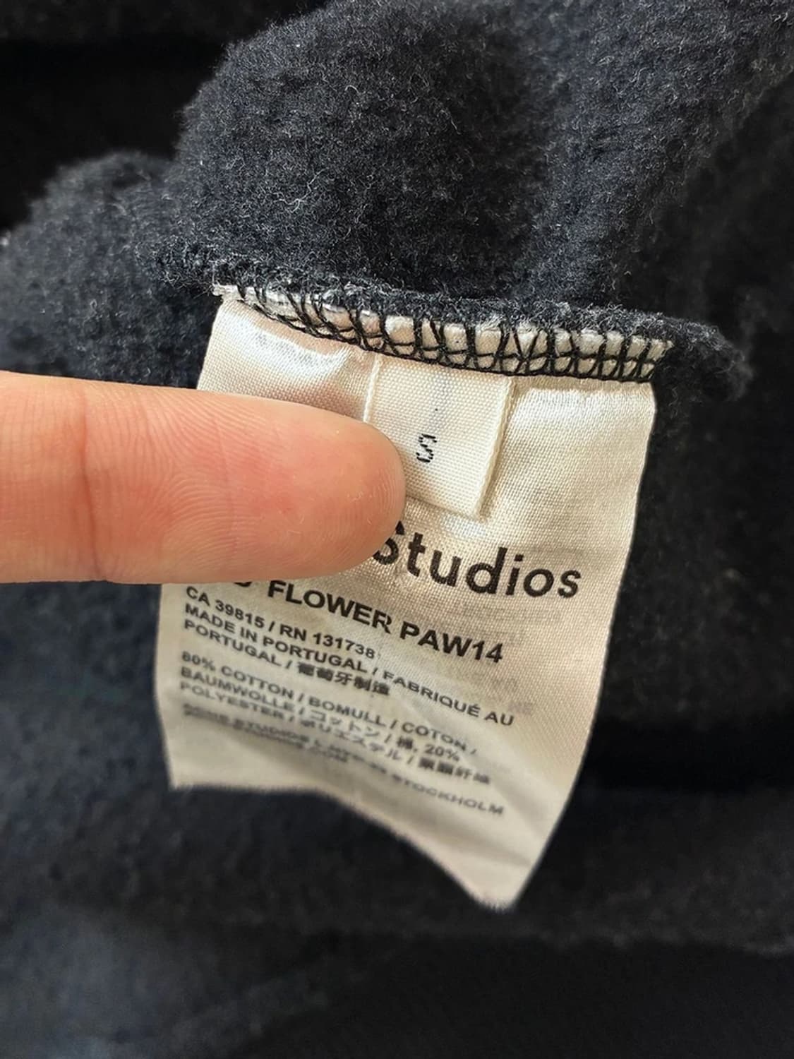 아크네스튜디오 버드플라워 벨벳 맨투맨 PN5172 상품이미지9