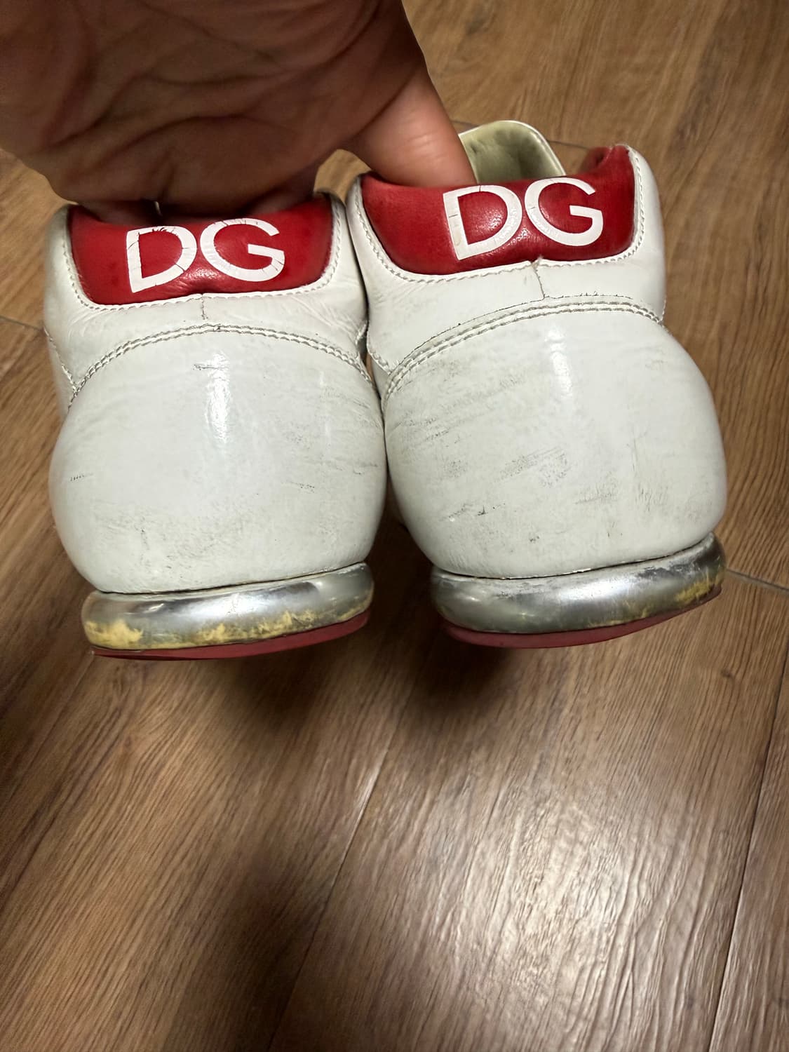 돌체앤가바나 화이트 스니커즈  사이즈 8 (260) 상품이미지5