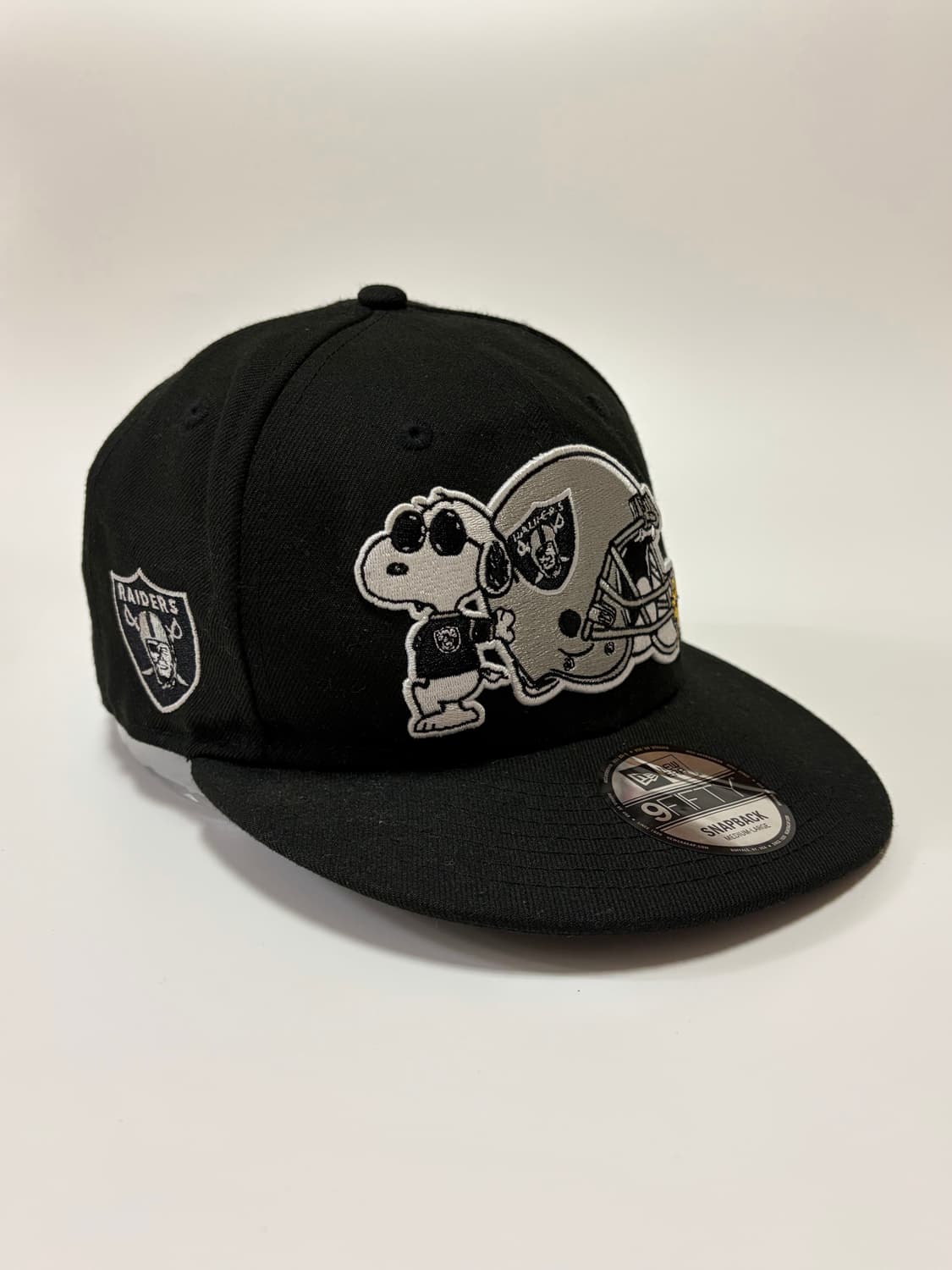 뉴에라x피너츠xNFL 오클랜드 레이더스 스냅백 상품이미지2