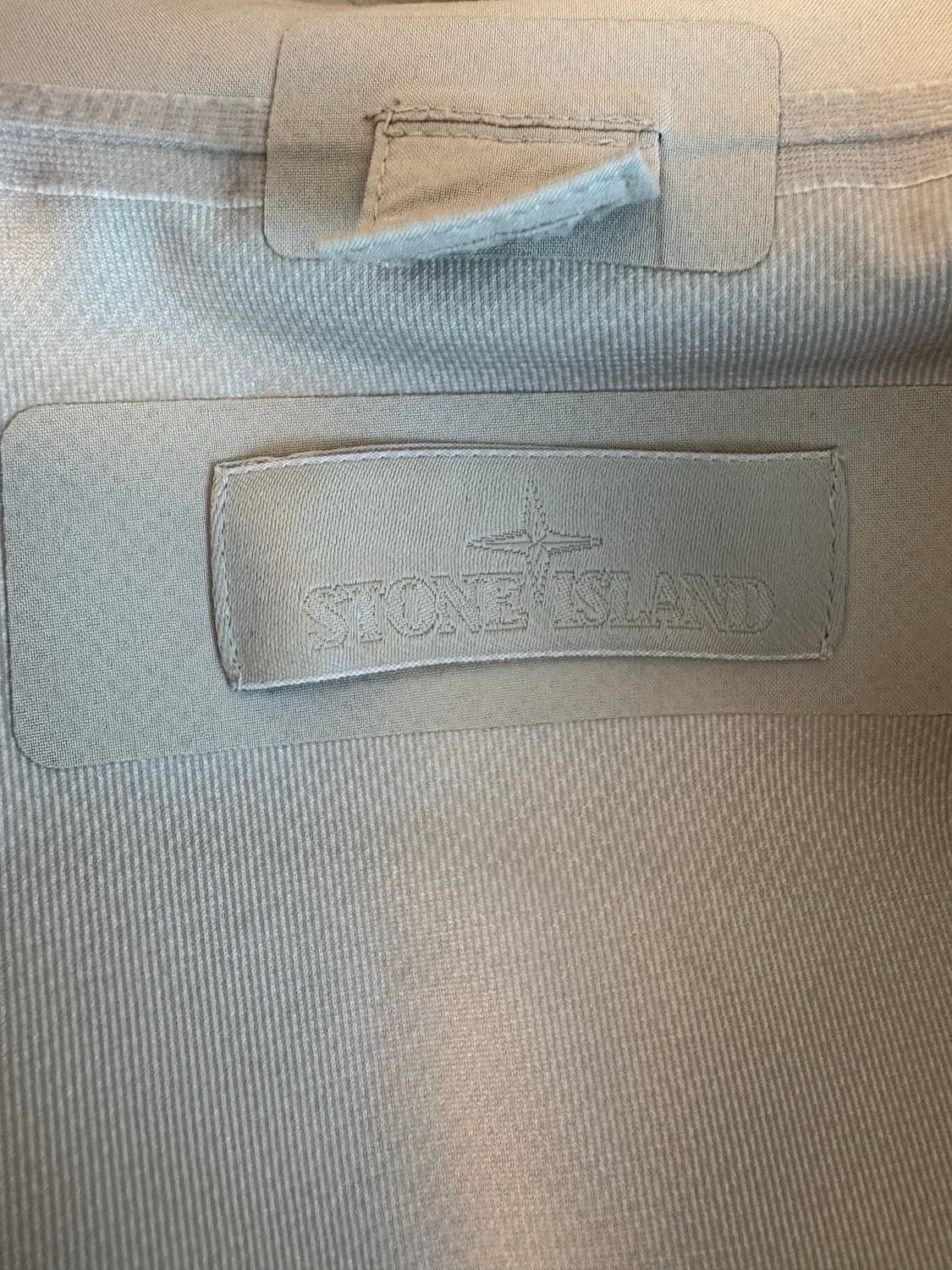 스톤아일랜드 고스트피스 탱크쉴드 상품이미지2