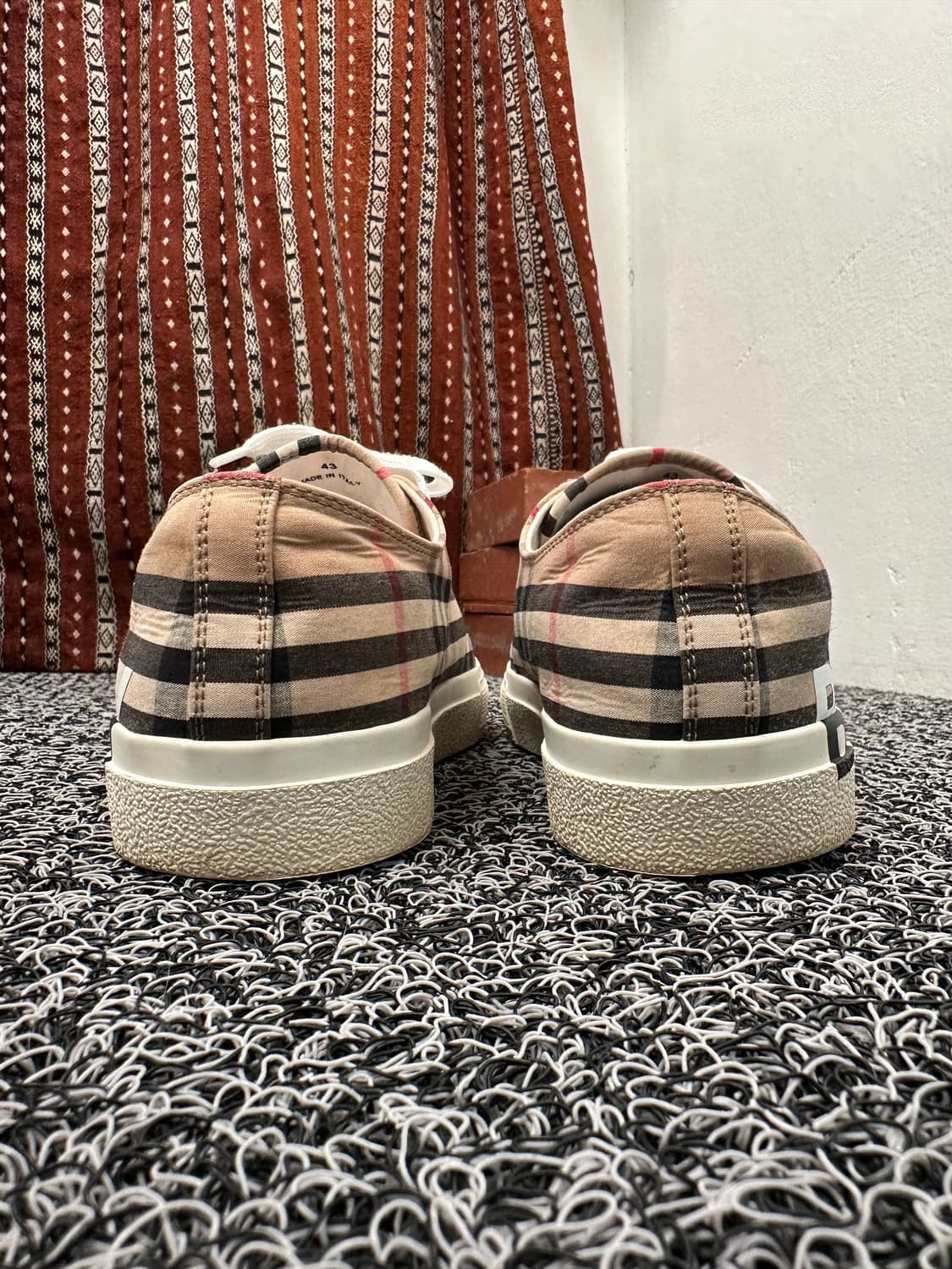 버버리 체크 코튼 스니커즈 상품이미지6