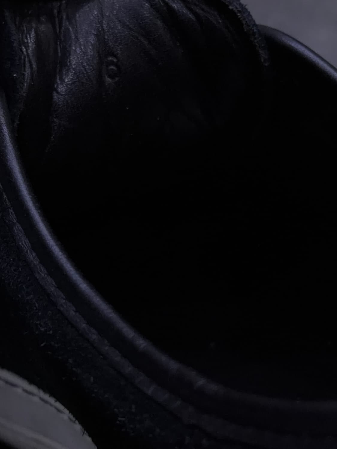 랑방 벨루어 스웨이드 레더 블랙 스니커즈 6 (250) 상품이미지9