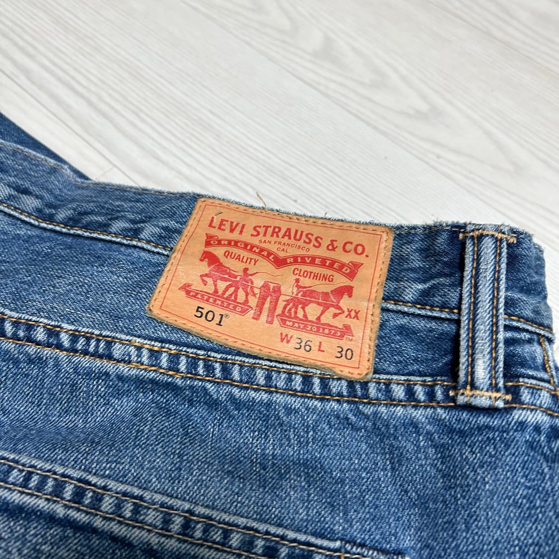 [W36 L30] 리바이스501 스트레이트핏 데님팬츠 상품이미지5