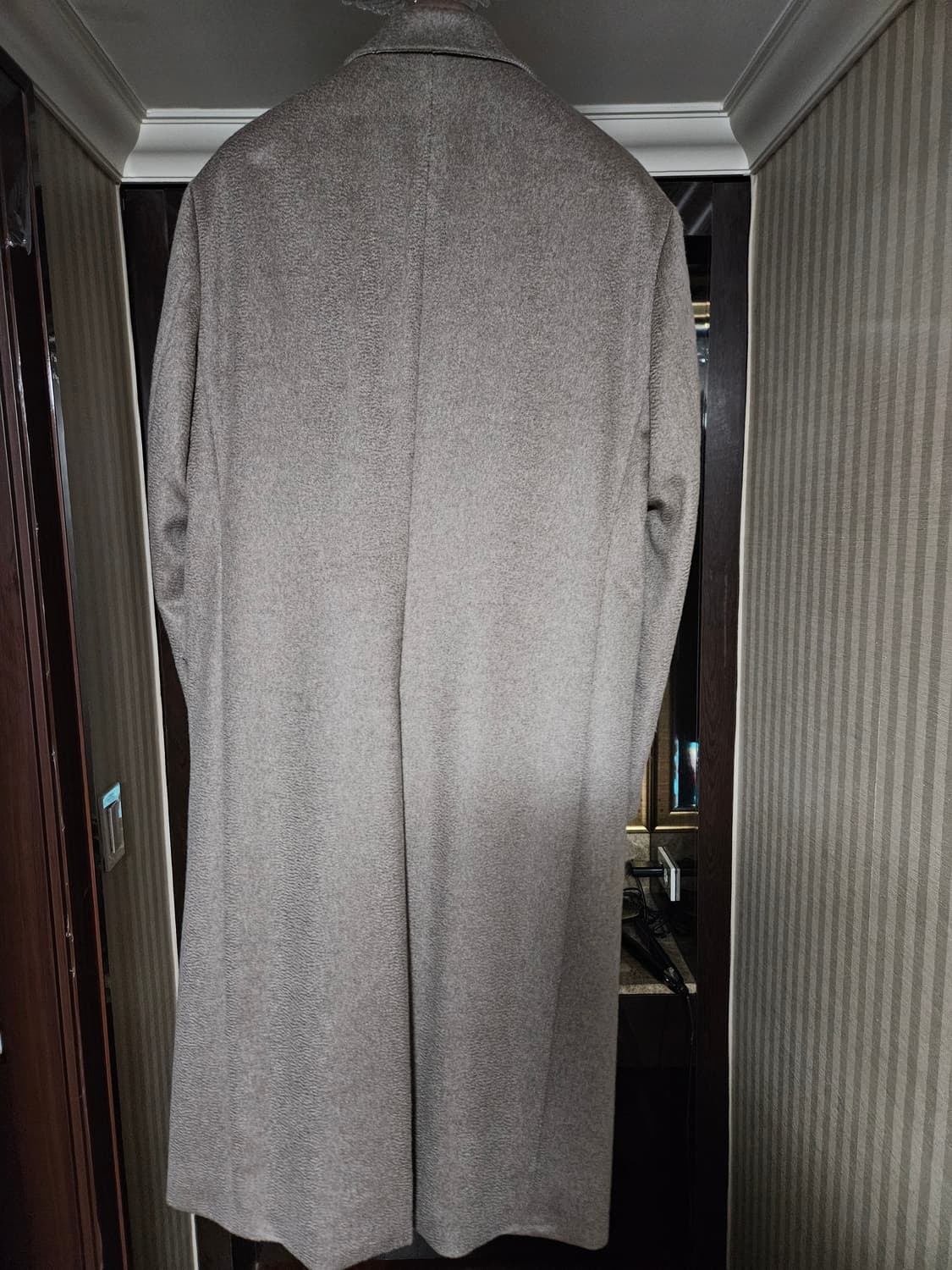 포커페이스 오트밀 싱글코트 48사이즈 캐시미어100% 닥터코트 상품이미지2