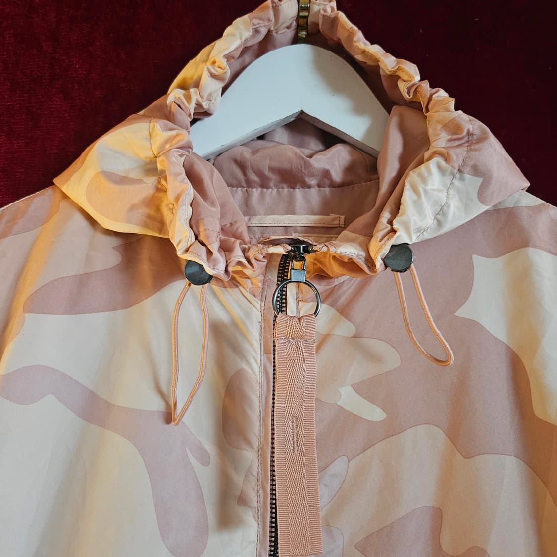 버쉬카(Bershka) 핑크 카모 경량 바람막이 자켓 S size 상품이미지2