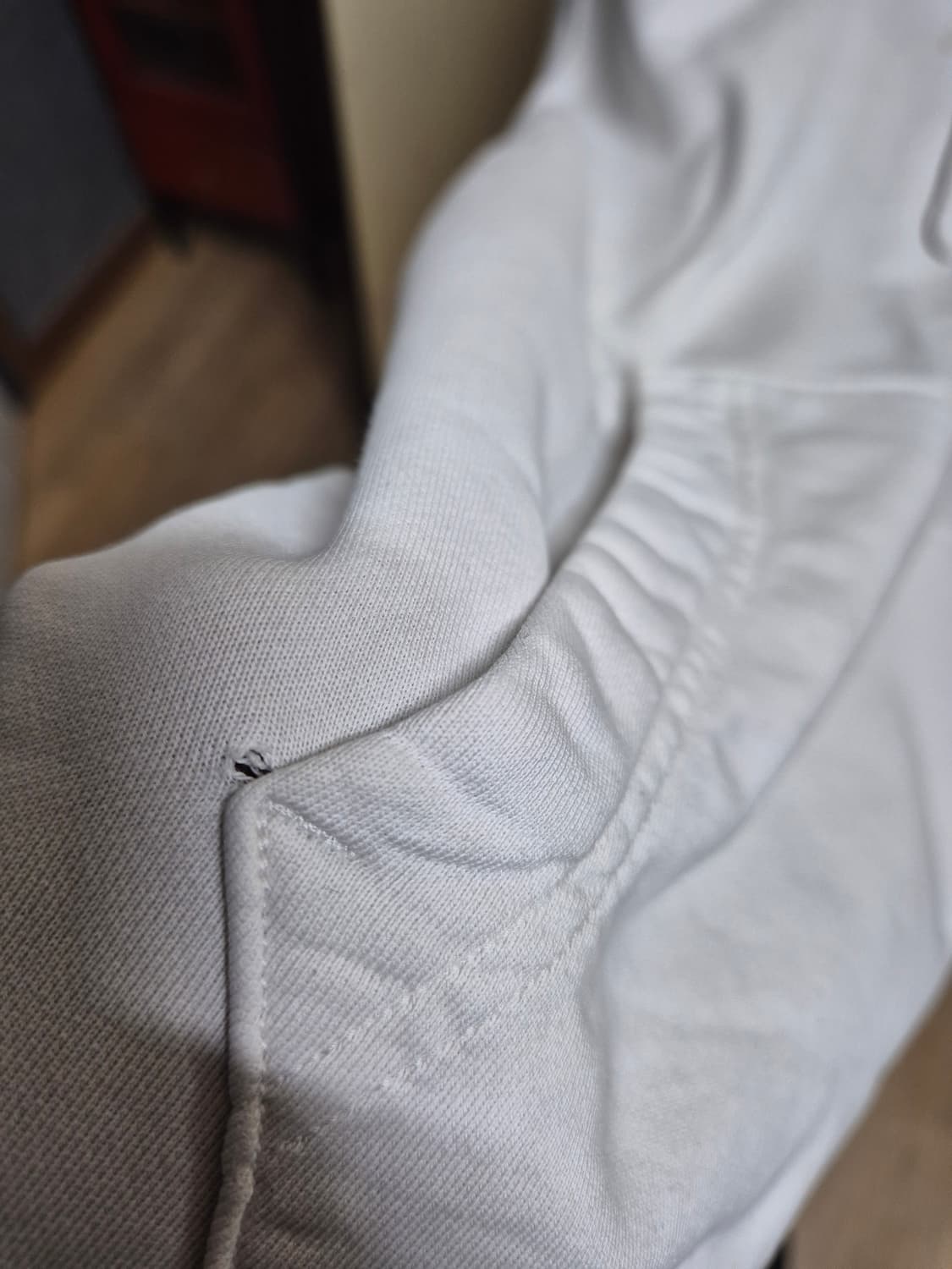 [XXL]21ss스톤아일랜드 와펜 맨투맨후드 화이트 흰색 105 110 상품이미지5