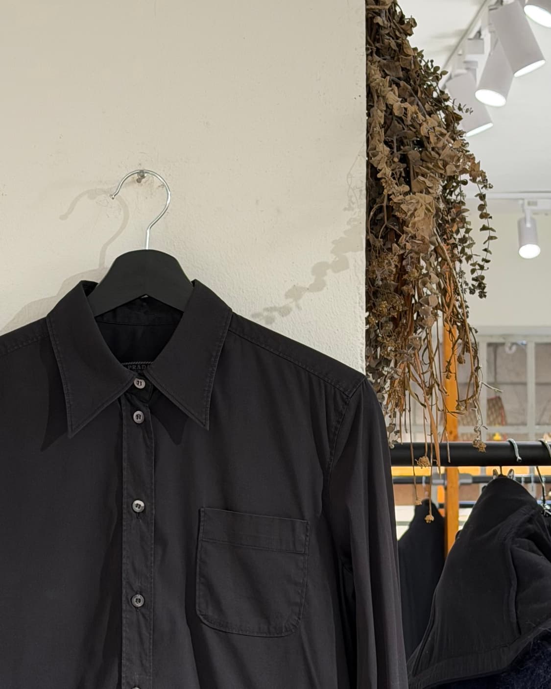 프라다 블랙 클래식 셔츠 상품이미지3