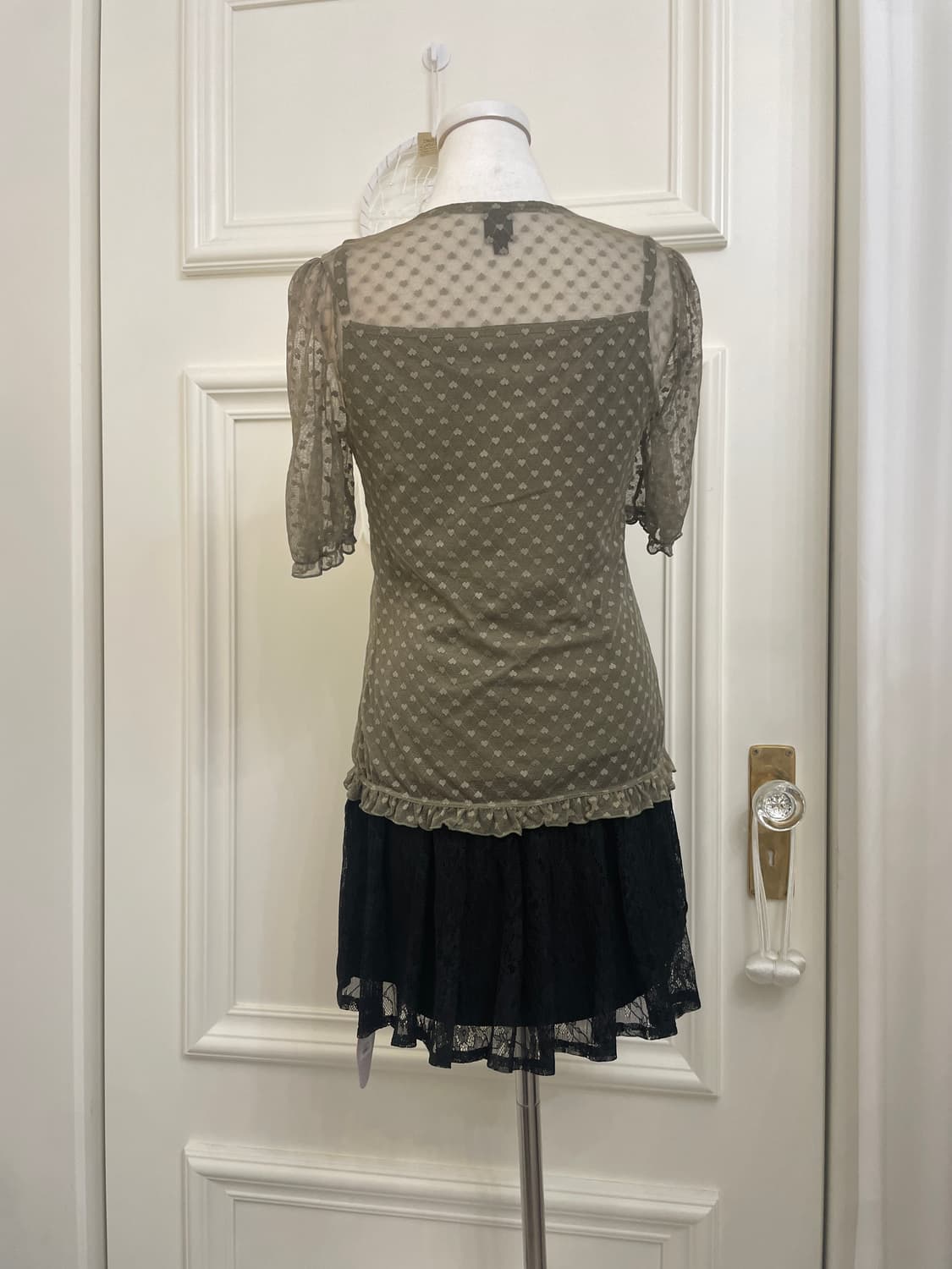 charcoal heart lace bow point top 상품이미지3