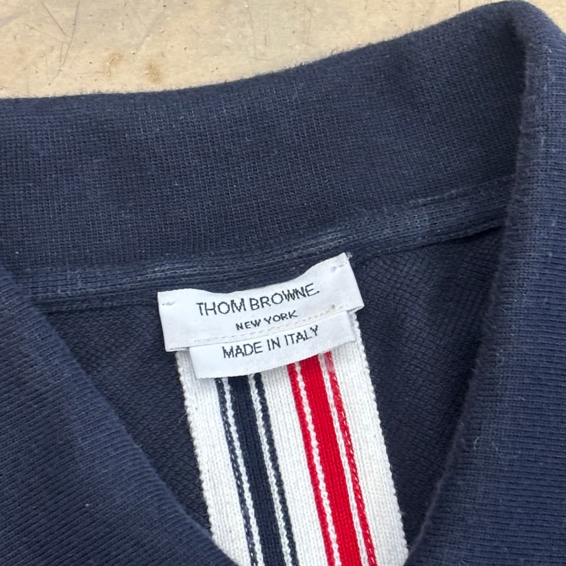 2 톰브라운 네이비 카라티셔츠 상품이미지4