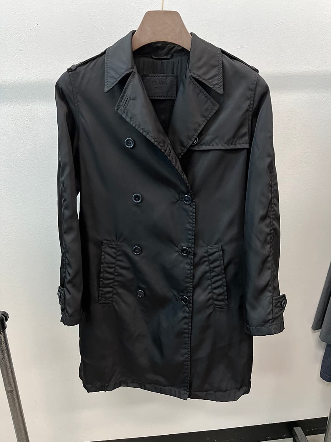 여) 프라다 리나일론 봄 더블코트 상품이미지3