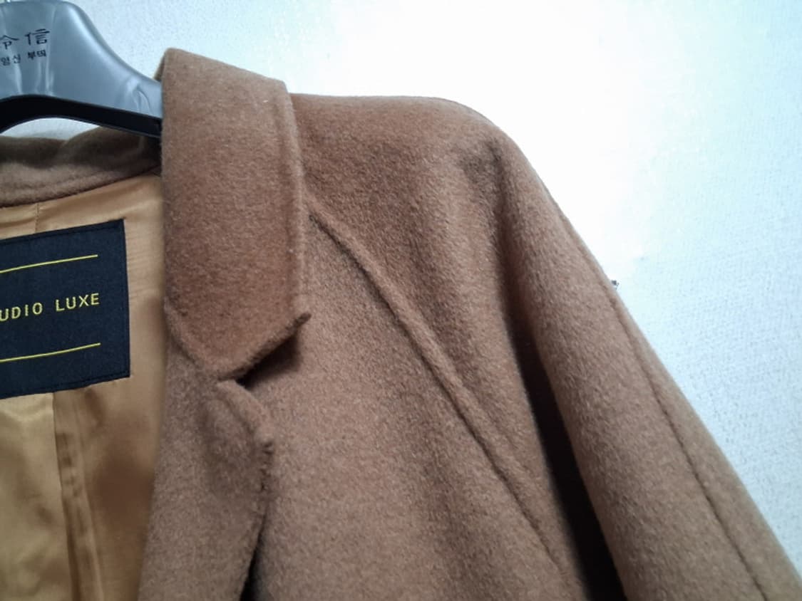 국내 스튜디오 룩스 카멜 핸드메이드롱코트 중간길이롱코트 미착새옷상태 66 상품이미지4