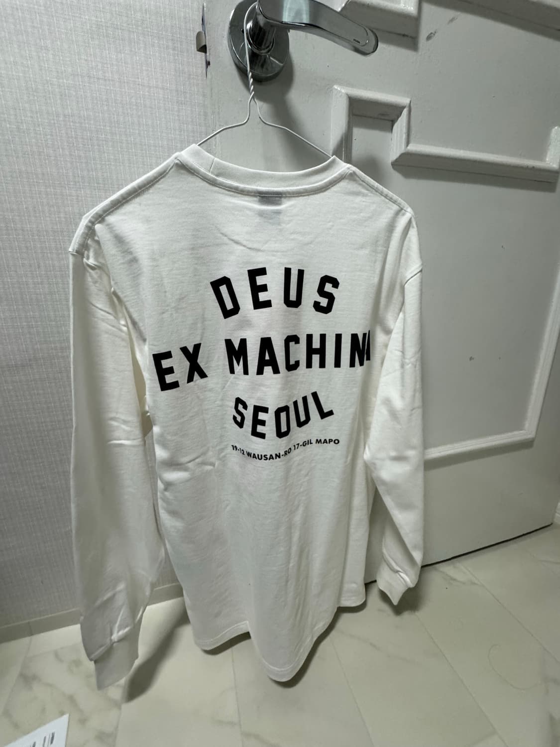 데우스 엑스 마키나 서울 롱슬리브 화이트 S (새상품) 상품이미지3