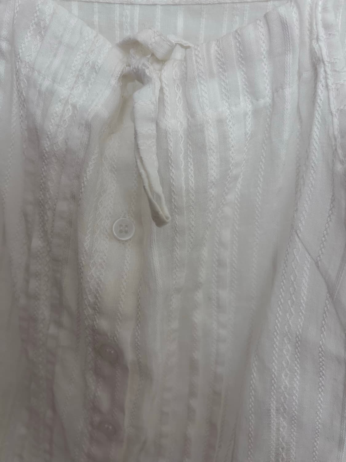 핀턱 레이스 리본 나시  상품이미지3