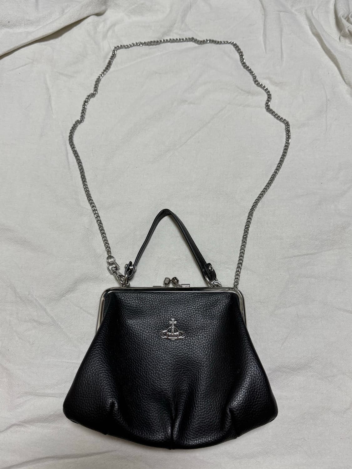 비비안웨스트우드 그레니 프레임 펄스백 상품이미지2