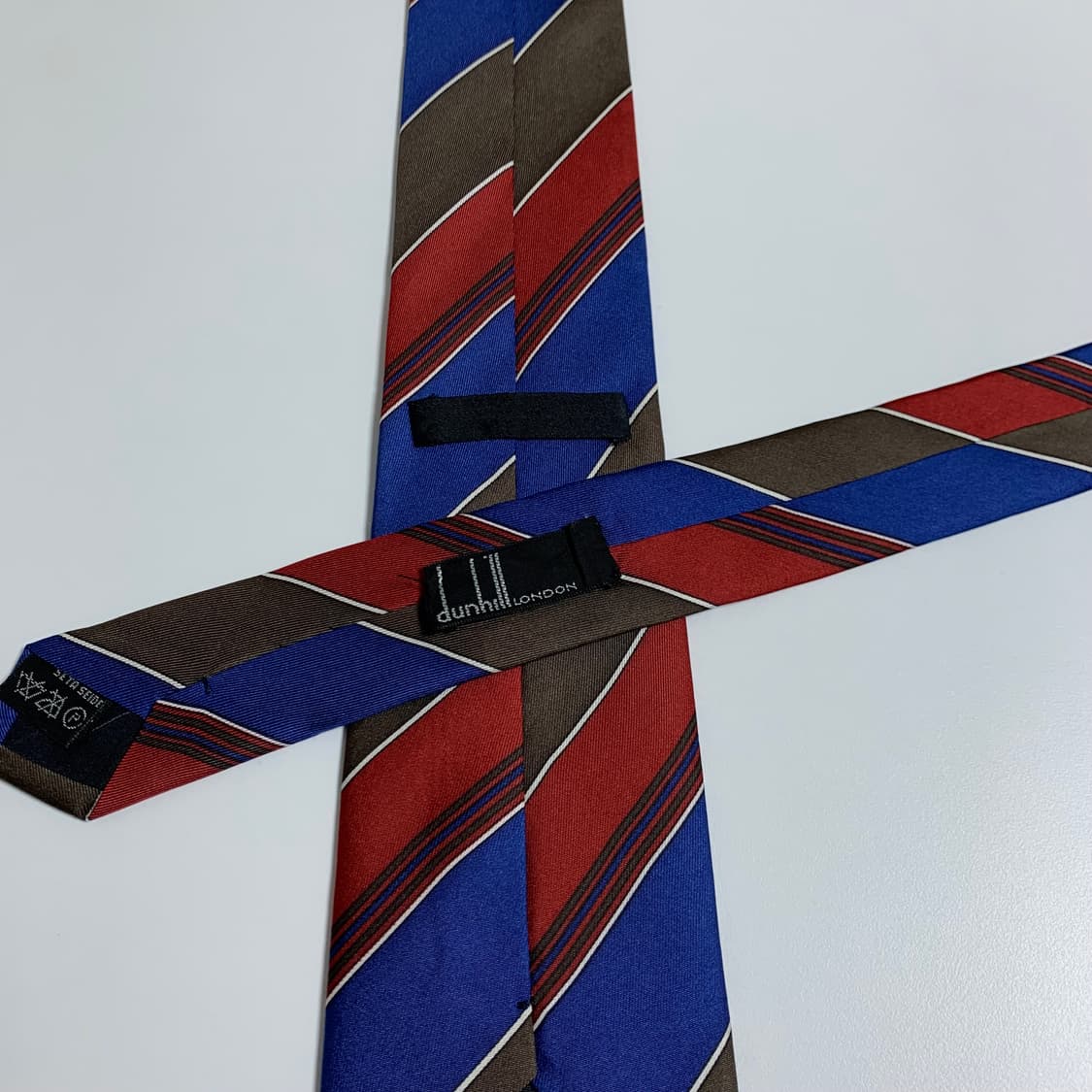 던힐(dunhill) 레지멘탈 클래식넥타이 명품 100실크 A+등급 상품이미지5