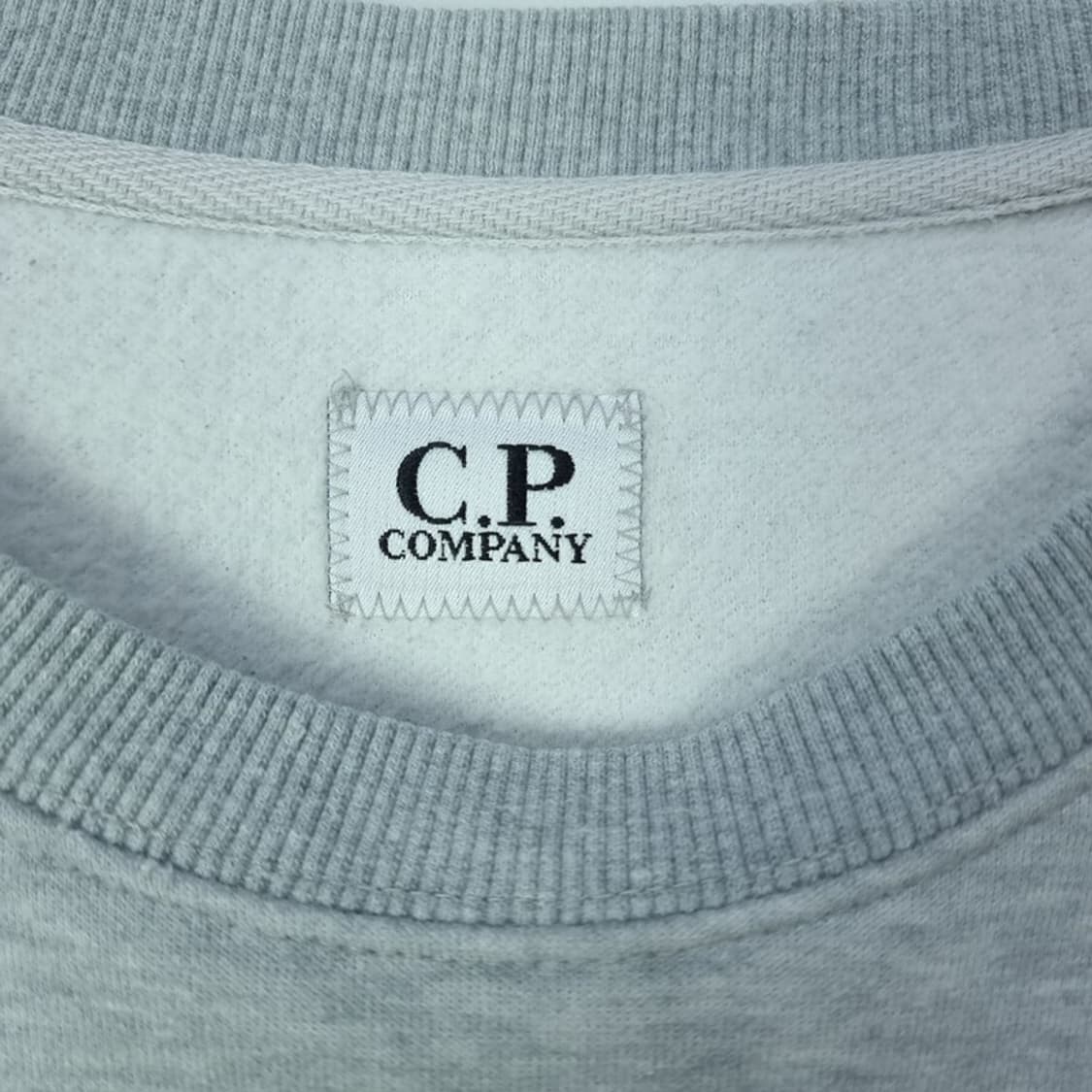 [씨피컴퍼니] 고글 랜드 맨투맨 그레이 P01389 상품이미지7