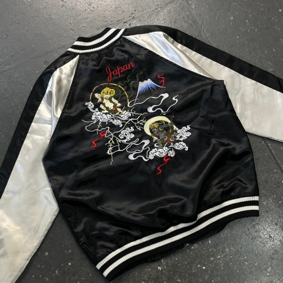 100 스튜디오 히로 리버시블 풍신뇌신 스카쟌 자켓  상품이미지4