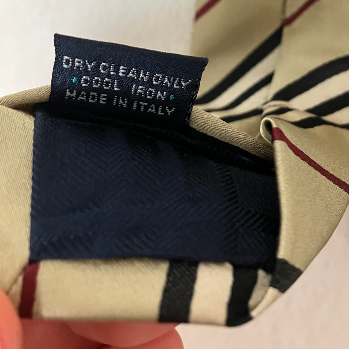 버버리 넥타이 상품이미지5