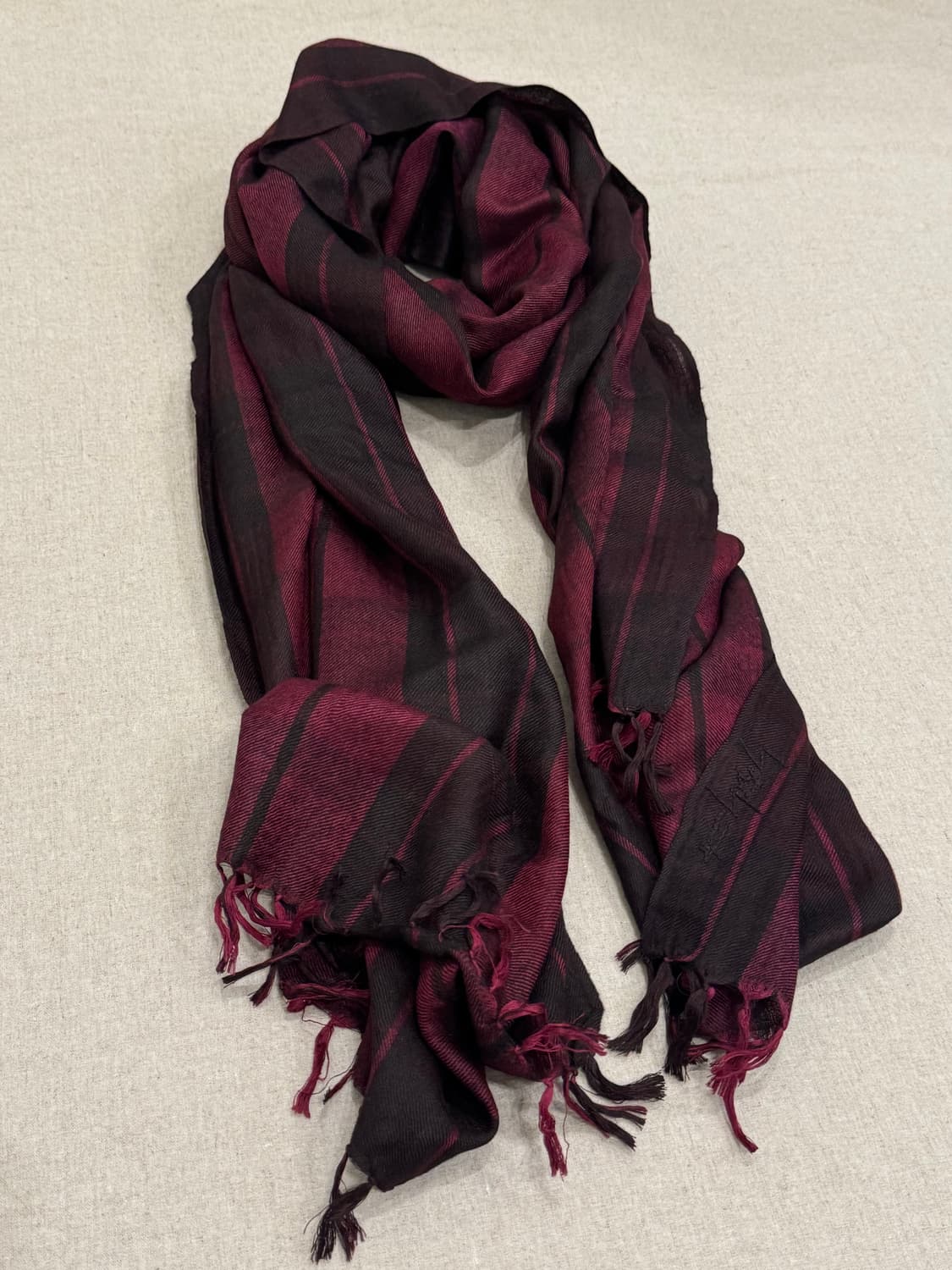 요지야마모토 실크 캐시미어 손자수 머플러 상품이미지2