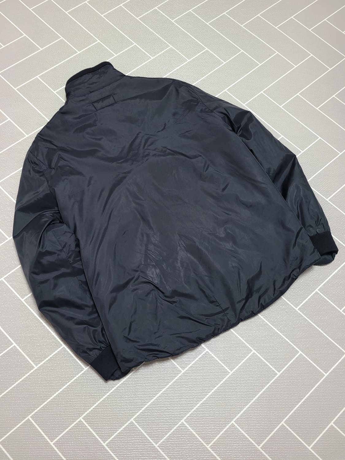 알마니 익스체인지 방풍 블랙 점퍼  L 상품이미지2