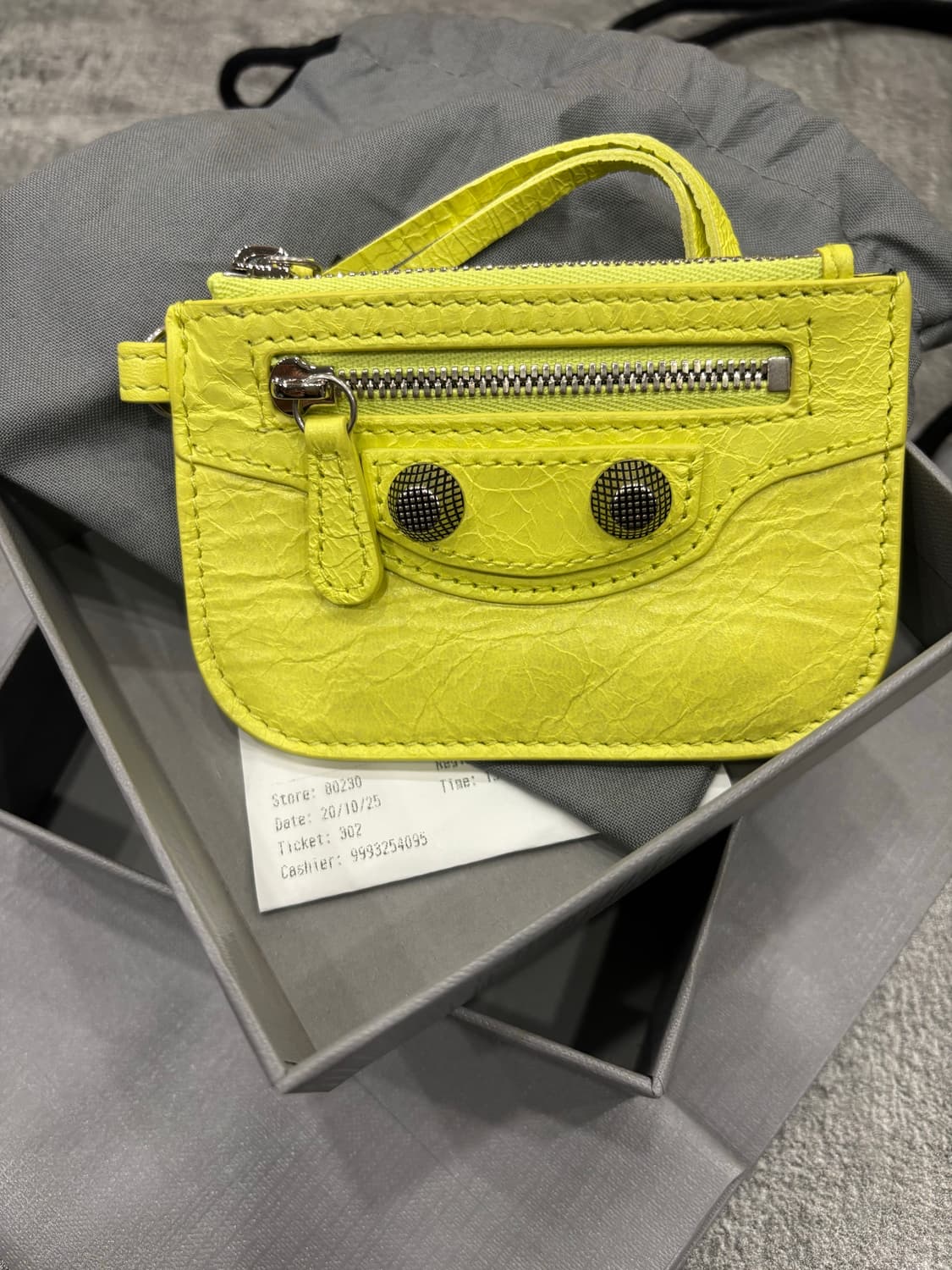 (새상품) 발렌시아가 르카골 램스킨 카드지갑 발렌시아가카드지갑 상품이미지3