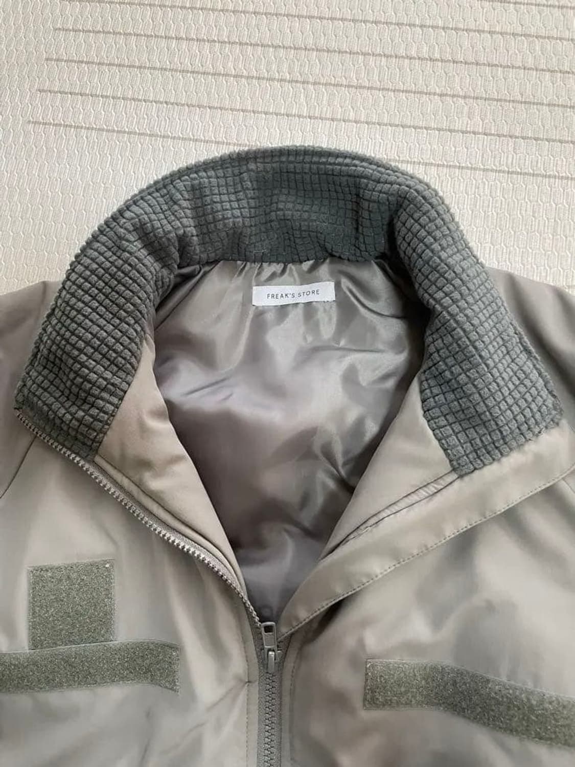 프릭스스토어 레벨7 다운파카 프리마로프트 상품이미지6