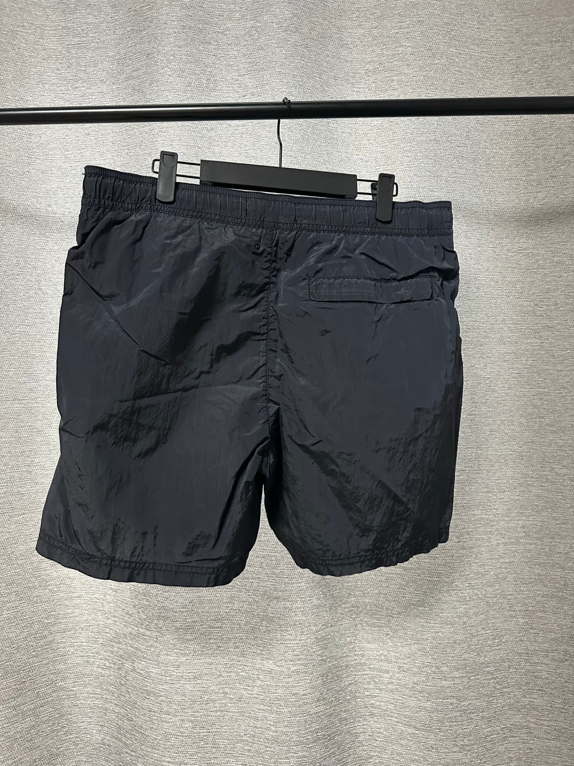 스톤아일랜드 나일론 숏팬츠 네이비 (M) 상품이미지2