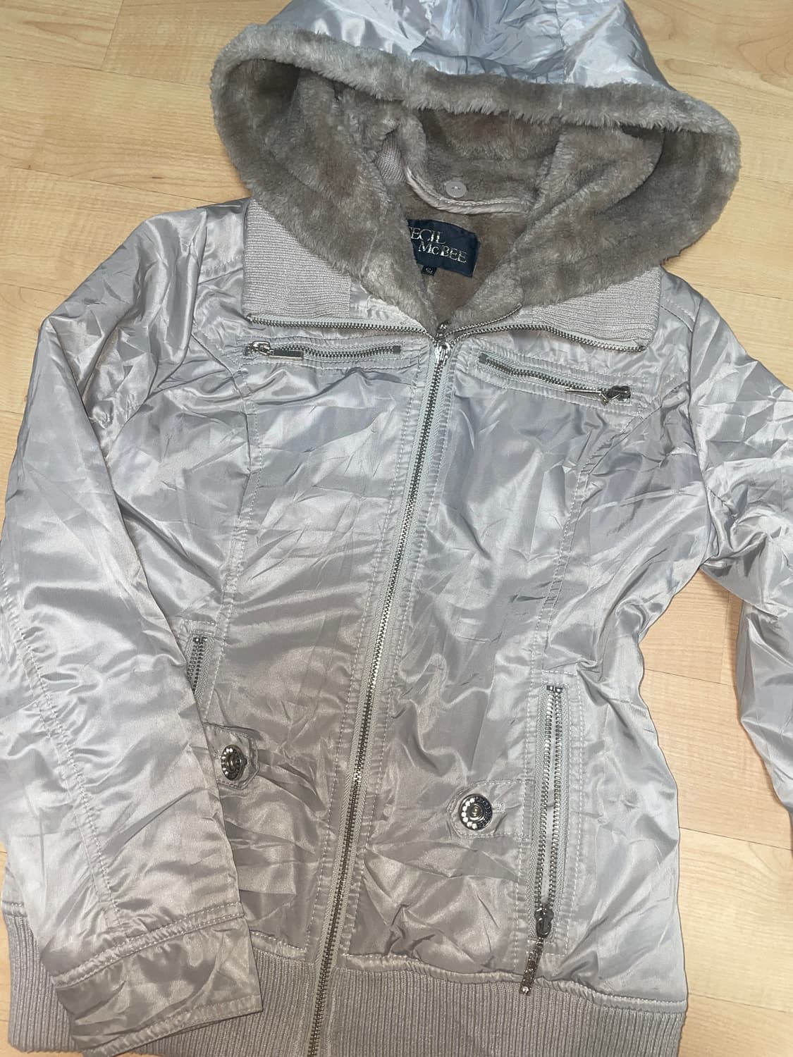 세실맥비 후드 퍼 자켓 패딩 점퍼 오네갸루 상품이미지7