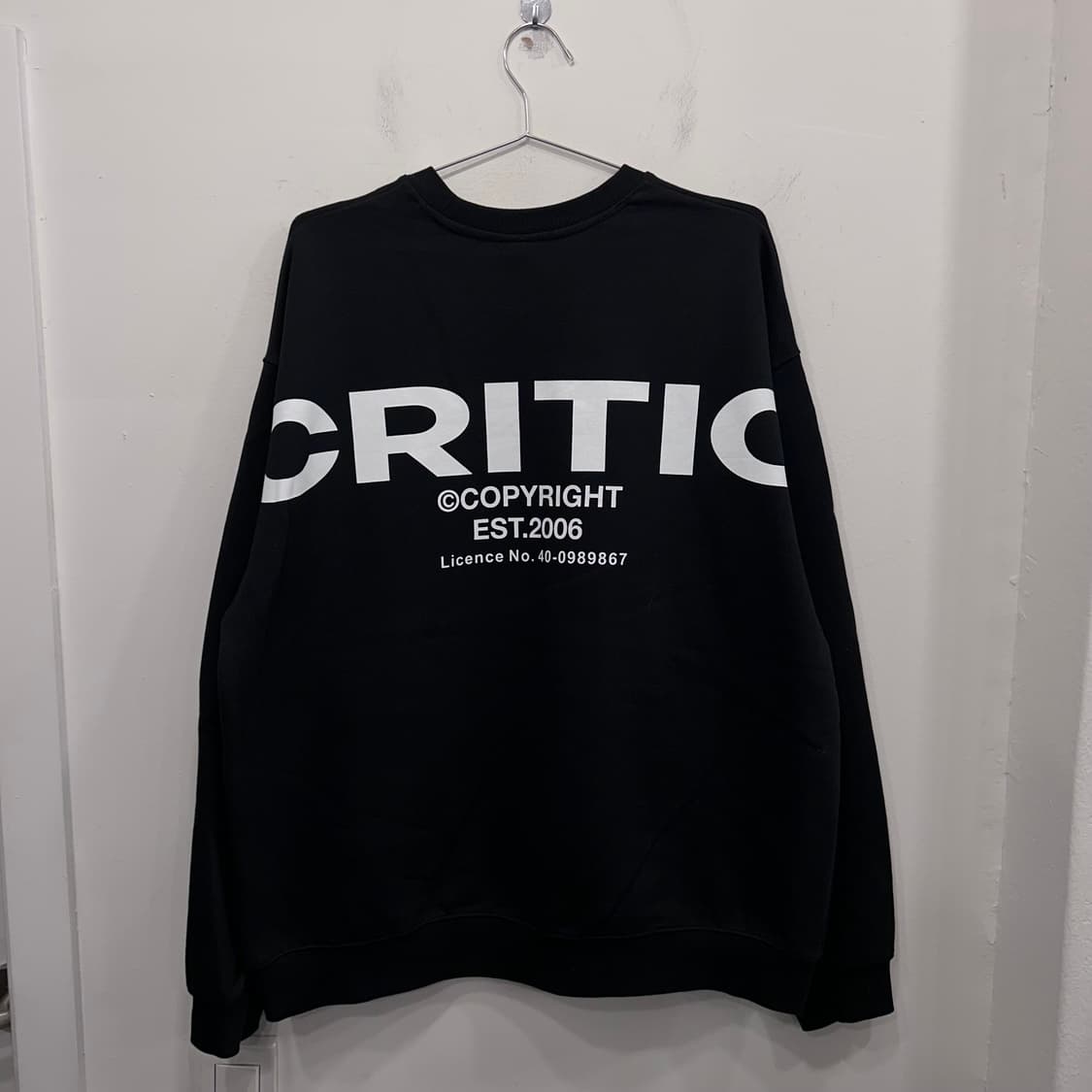 크리틱 백프린팅 헤비코튼 오버핏 맨투맨 상품이미지5