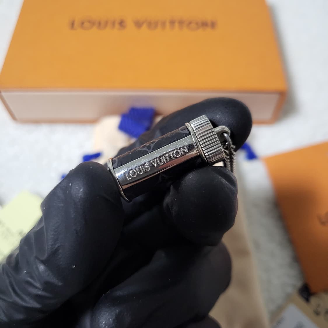 [25년식/새상품급] 루이비통 이클립스 참스 목걸이  상품이미지3