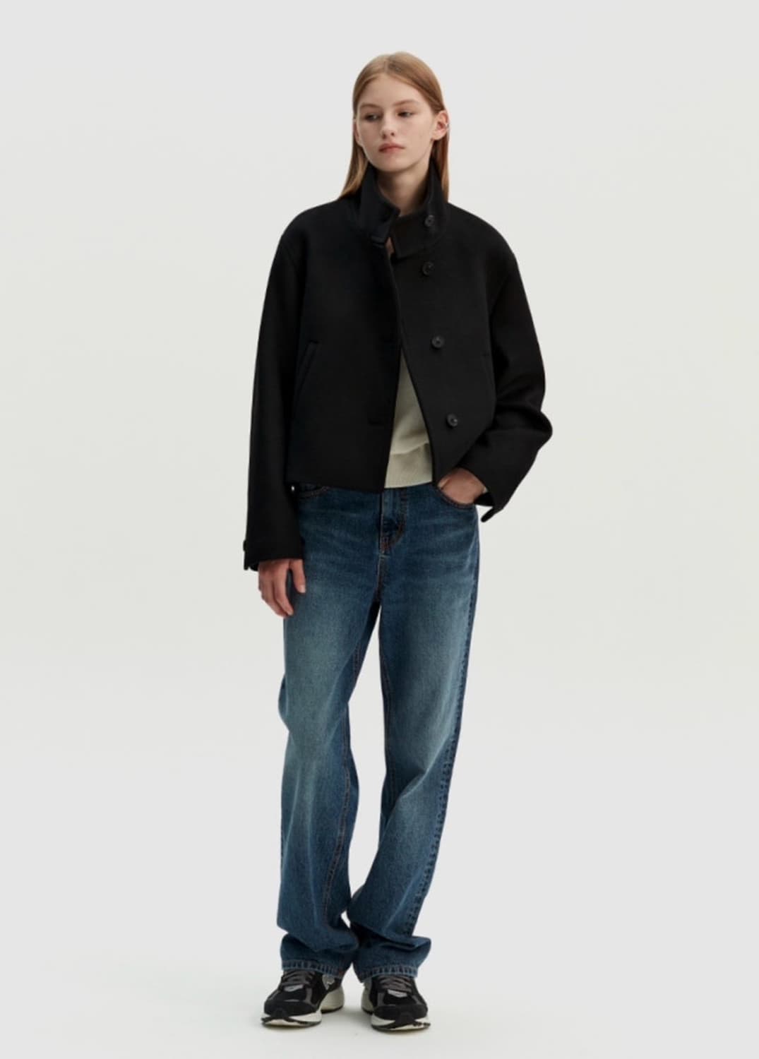 몽돌 울 하이넥 크롭 코트 블랙 상품이미지1