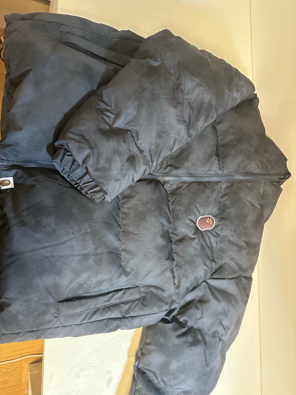 베이프 로고 빈티지 워싱 패딩 먹색 상품이미지4