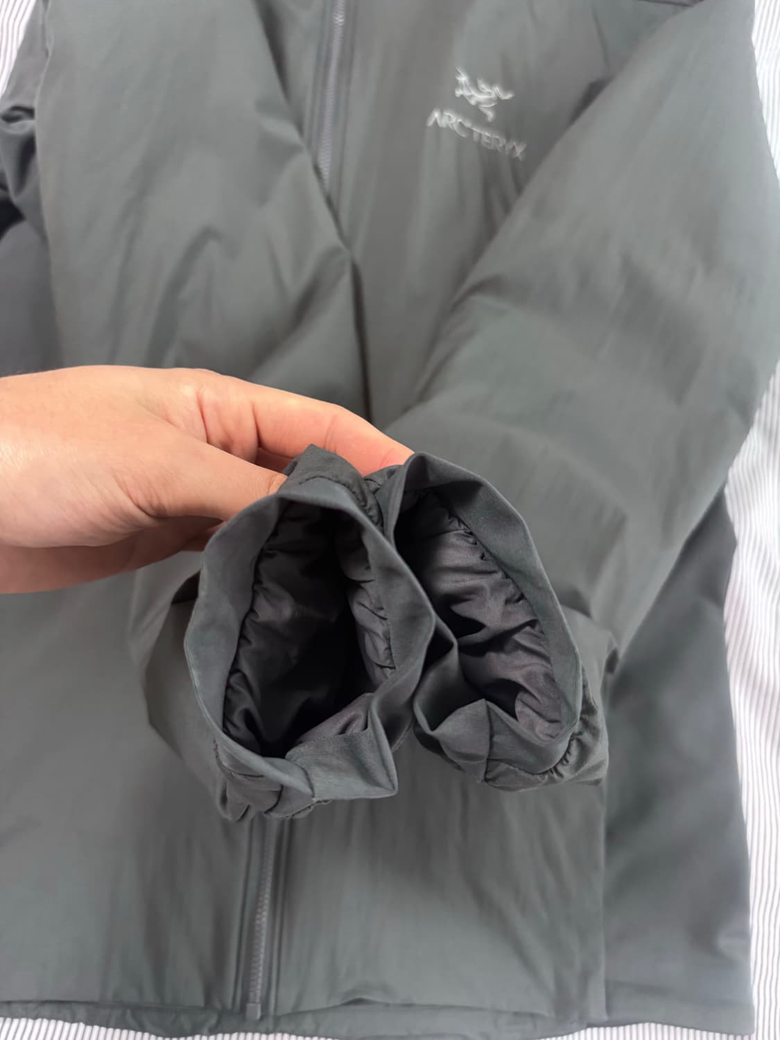 (S급) 아크테릭스 아톰 LT 후디 글리치 M 상품이미지8