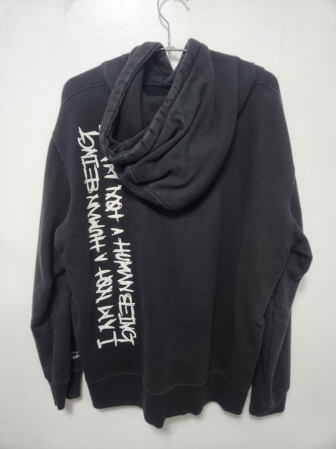  [정품] 아임낫어휴먼비잉 시그니처 로고 후드 블랙 상품이미지2