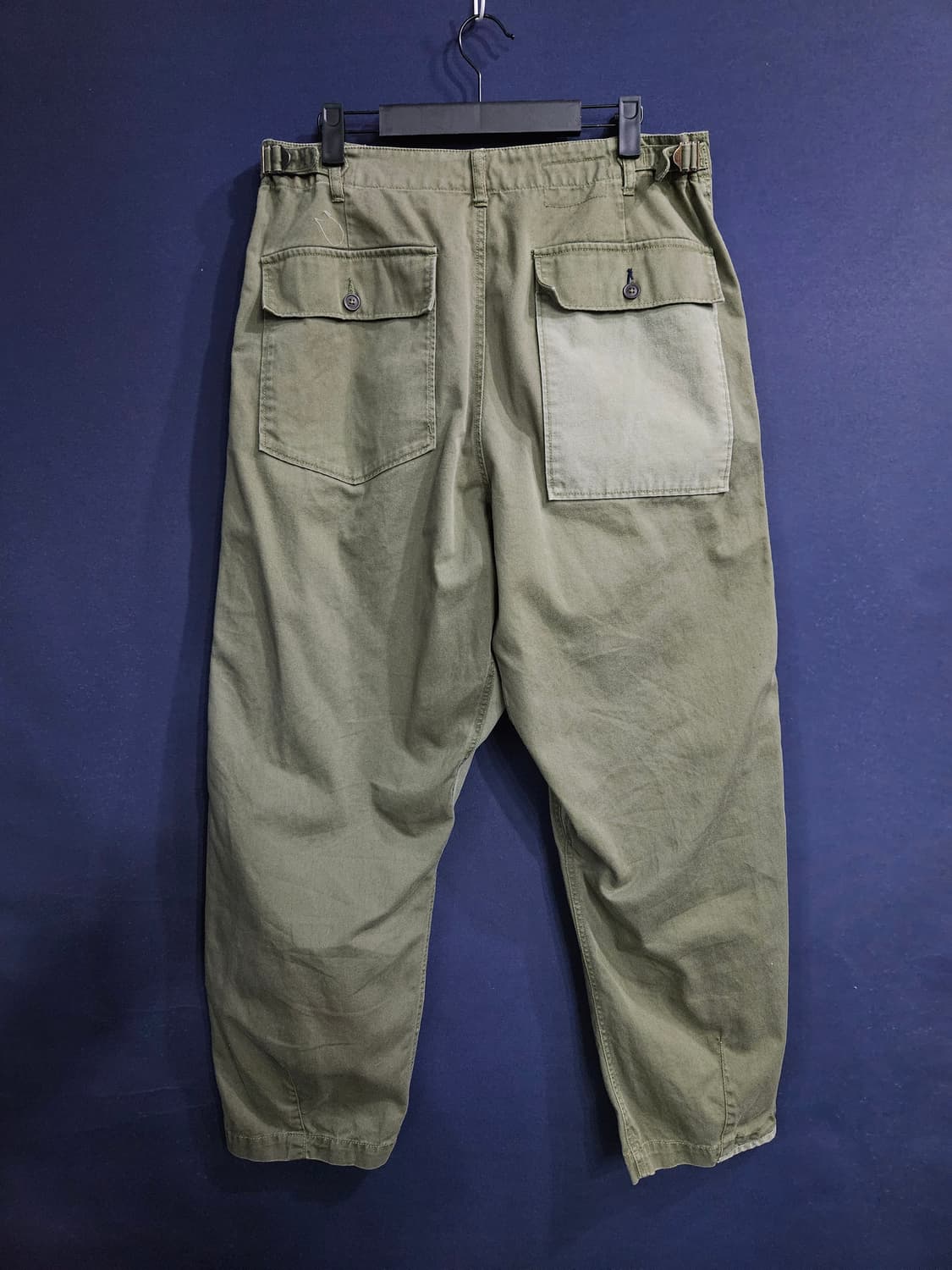 유니버셜웍스 카키 남성 허리 32 데님 배기팬츠  상품이미지2