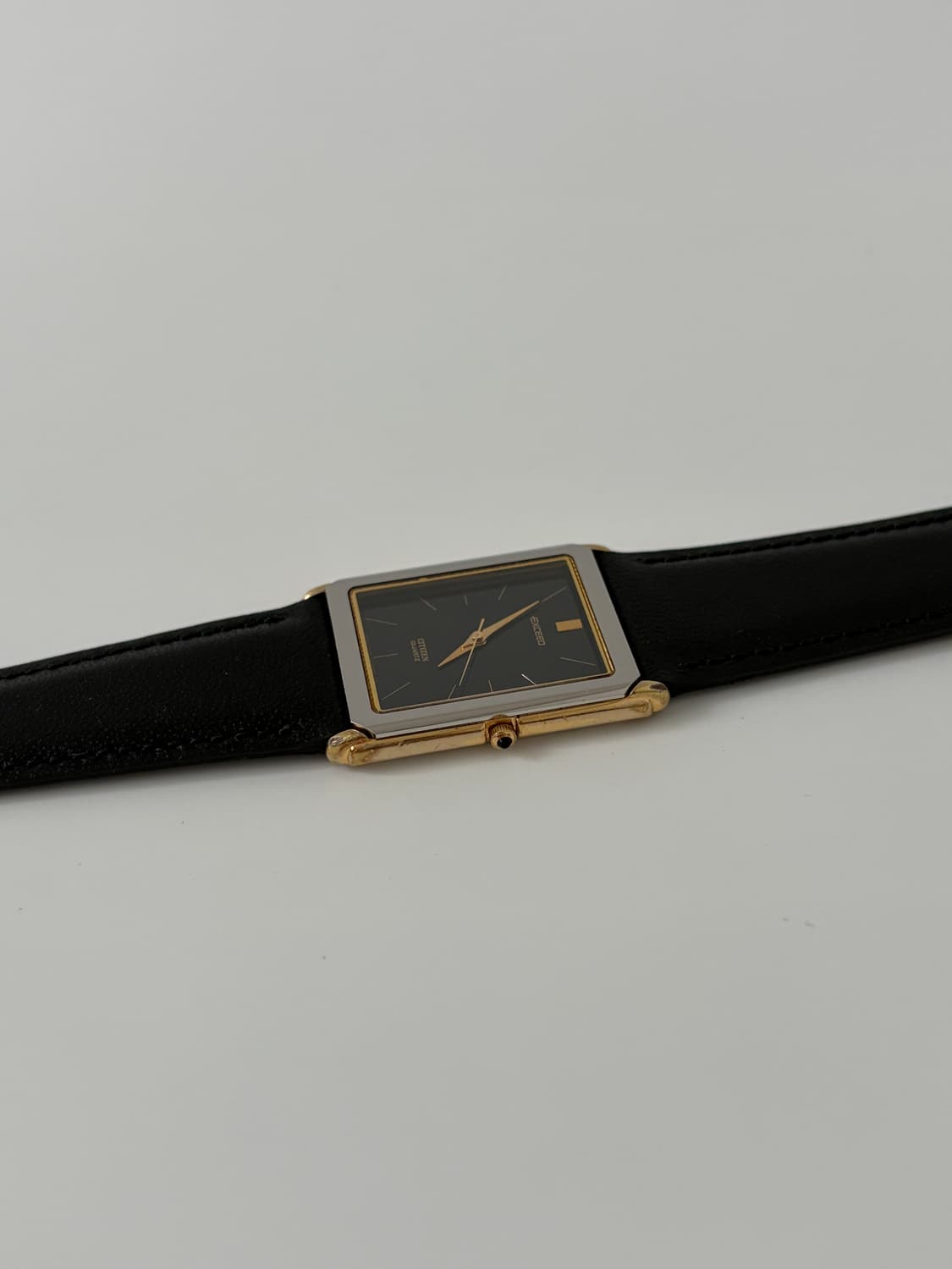 80s exceed silver bezel gold tank quartz 상품이미지5
